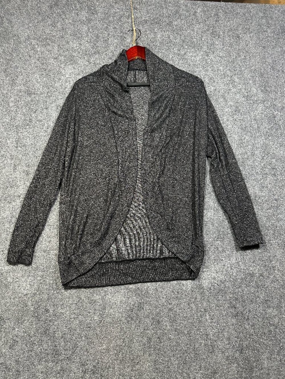 Kim & Cami Sweater Womens Small Black Gray Cardigan Open Front Drapey Curved Hem